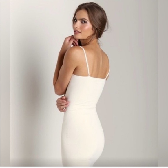 NWT Free People Cream Seamless Mini Slip in Ivory Size M/L (fits 8-14) - Picture 2 of 7